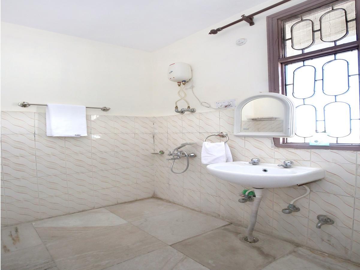 Appartamento Elegant 3Bhk Abode In Shoghi, Shimla Esterno foto