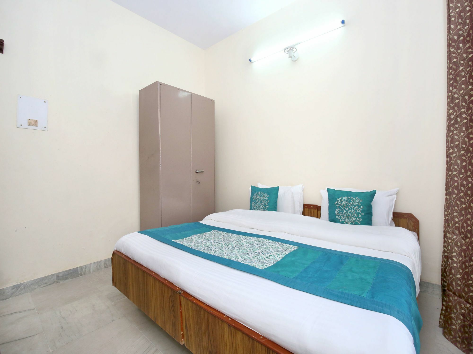Appartamento Elegant 3Bhk Abode In Shoghi, Shimla Esterno foto