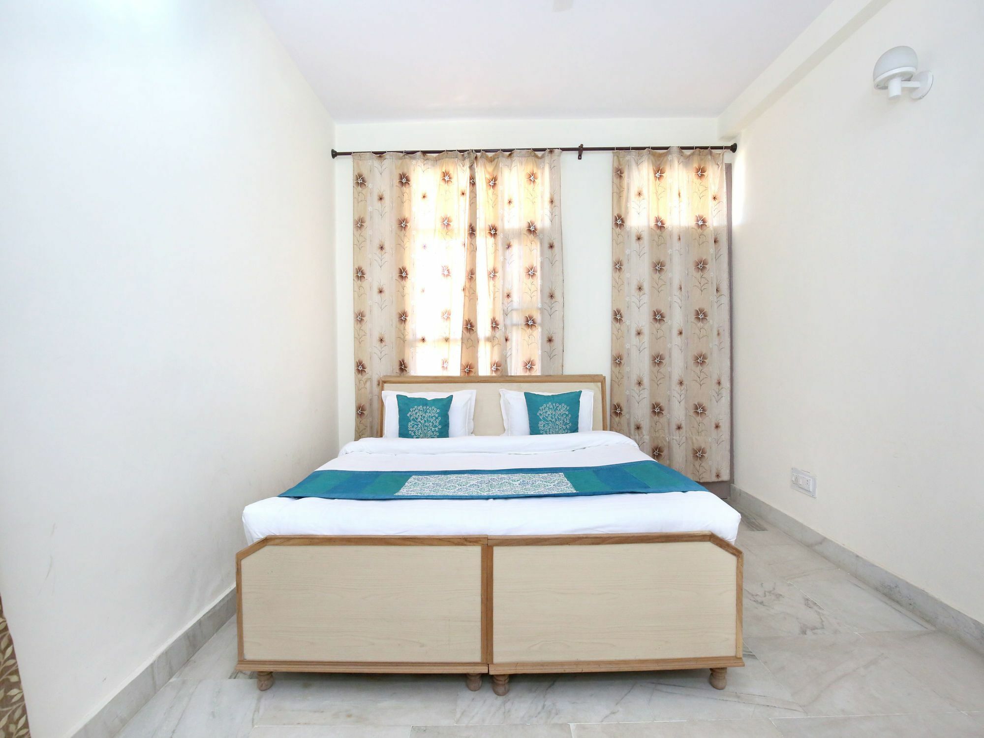 Appartamento Elegant 3Bhk Abode In Shoghi, Shimla Esterno foto