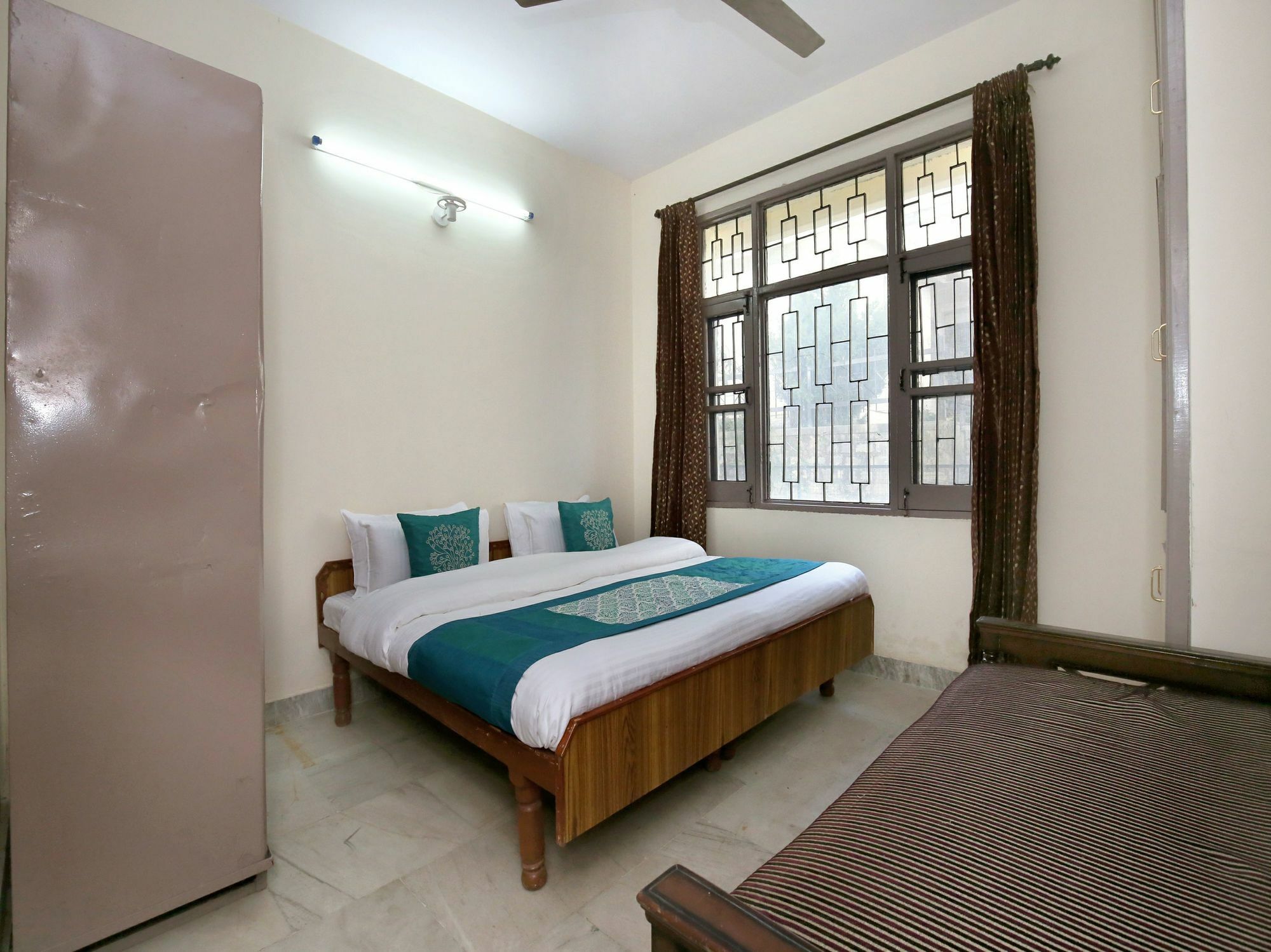 Appartamento Elegant 3Bhk Abode In Shoghi, Shimla Esterno foto